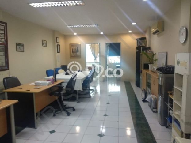 Ruko Bagus LT 140m2 LB 585m2 Dijual di Kebon Jeruk Jakarta Barat Ruko Bagus LT 140m2 LB 585m2 Dijual di Kebon Jeruk Jakarta Barat