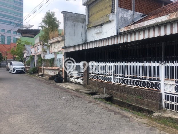 FOR SALE! Ruko di Tambaksari Surabaya, LT 806m2, LB 160m2 FOR SALE! Ruko di Tambaksari Surabaya, LT 806m2, LB 160m2