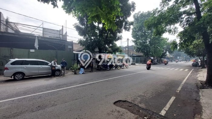 Unit Komersial Dijual di Regol Bandung Luas Tanah 282m2, Luas Bangunan 500m2 Unit Komersial Dijual di Regol Bandung Luas Tanah 282m2, Luas Bangunan 500m2