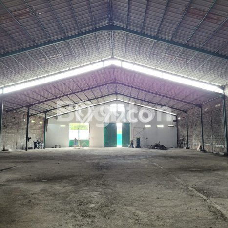 Gudang Dijual di Surabaya LT 1350m2 & LB 1100m2 Lokasi Terbaik! Gudang Dijual di Surabaya LT 1350m2 & LB 1100m2 Lokasi Terbaik!
