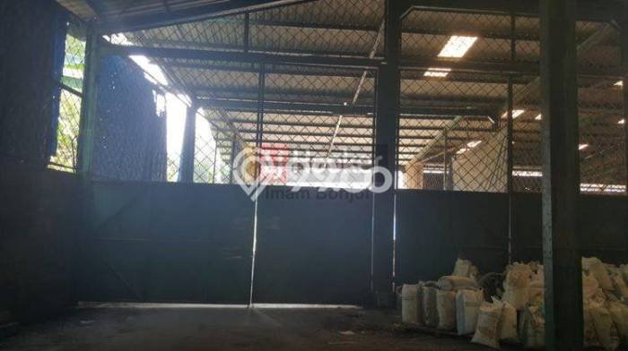Gudang Disewa di Semarang dengan LB 13081m2 Area Komersial Ramai Gudang Disewa di Semarang dengan LB 13081m2 Area Komersial Ramai