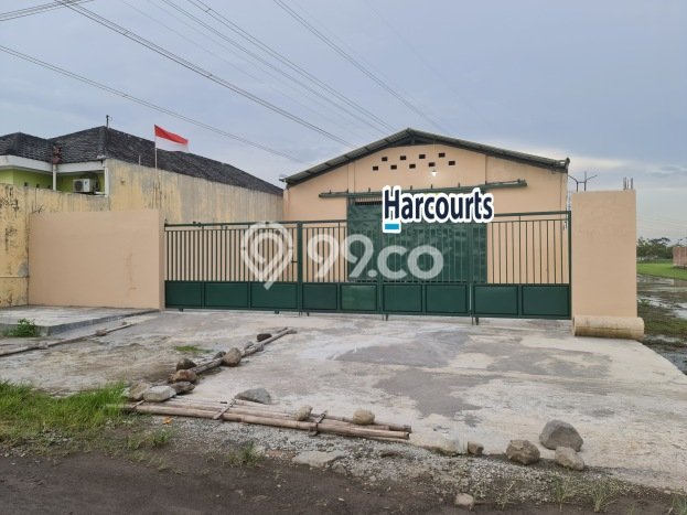 Unit Gudang Paling Strategis di Gatak Sukoharjo dengan LB 1000m2 Unit Gudang Paling Strategis di Gatak Sukoharjo dengan LB 1000m2