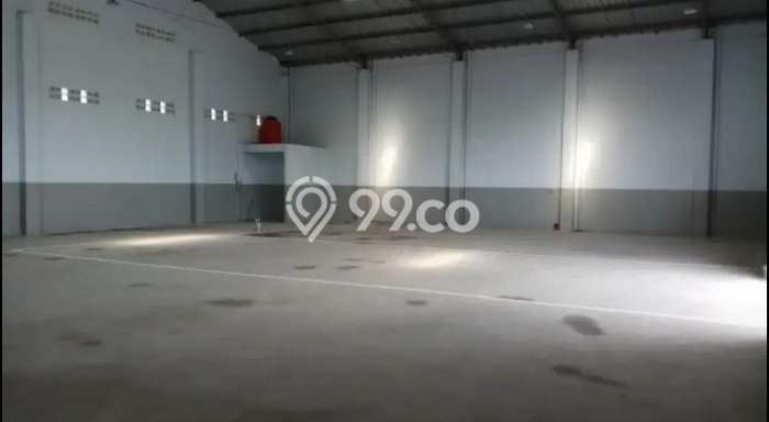 Unit Gudang disewakan di Jebres Solo dengan LT 550m2 / LB 500m2 Unit Gudang disewakan di Jebres Solo dengan LT 550m2 / LB 500m2