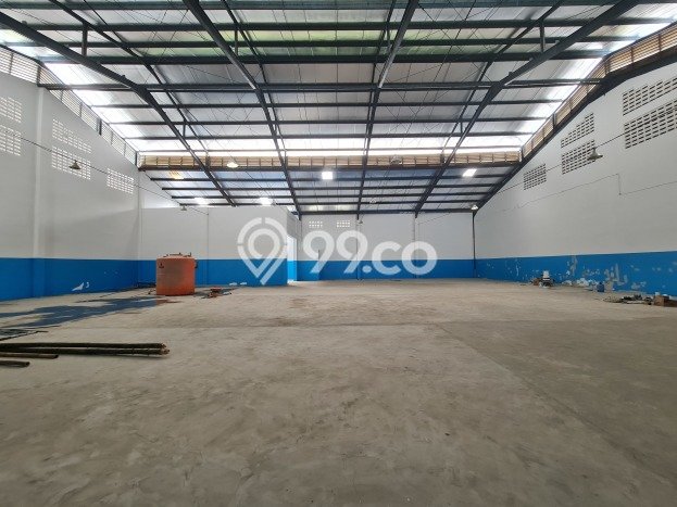 Unit Gudang Dijual di Gondangrejo Karanganyar Luas Tanah 3220m2, Luas Bangunan 2500m2 Unit Gudang Dijual di Gondangrejo Karanganyar Luas Tanah 3220m2, Luas Bangunan 2500m2