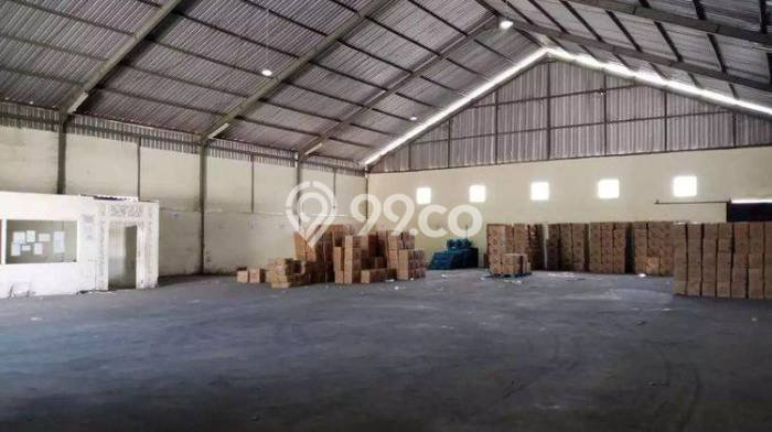 Unit Gudang Paling Strategis di Denpasar Selatan Denpasar dengan LB 700m2 Unit Gudang Paling Strategis di Denpasar Selatan Denpasar dengan LB 700m2