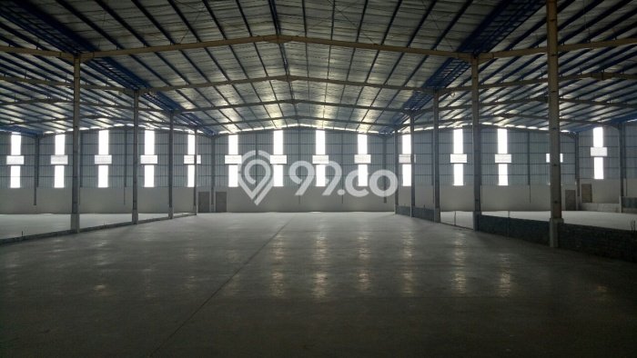 Gudang bagus disewakan di Lippo Cikarang Cikarang dengan LB 1740m2 harga sewa terbaik Gudang bagus disewakan di Lippo Cikarang Cikarang dengan LB 1740m2 harga sewa terbaik