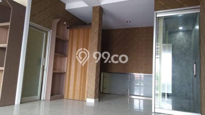 Ruko Strategis Kawasan , Luas 200m2m², Lokasi Bisnis, Akses Bandung, Bandung Ruko Strategis Kawasan , Luas 200m2m², Lokasi Bisnis, Akses Bandung, Bandung