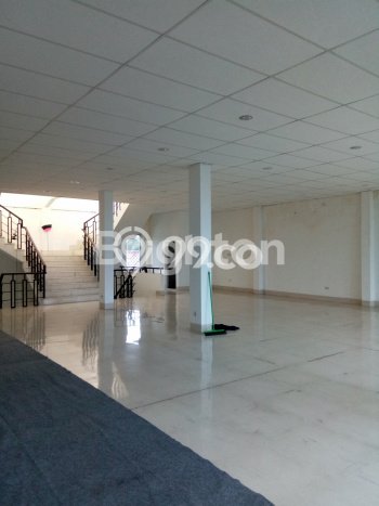 Ruko Bagus LT 300m2 LB 630m2 Dijual di Ciracas Jakarta Timur Ruko Bagus LT 300m2 LB 630m2 Dijual di Ciracas Jakarta Timur