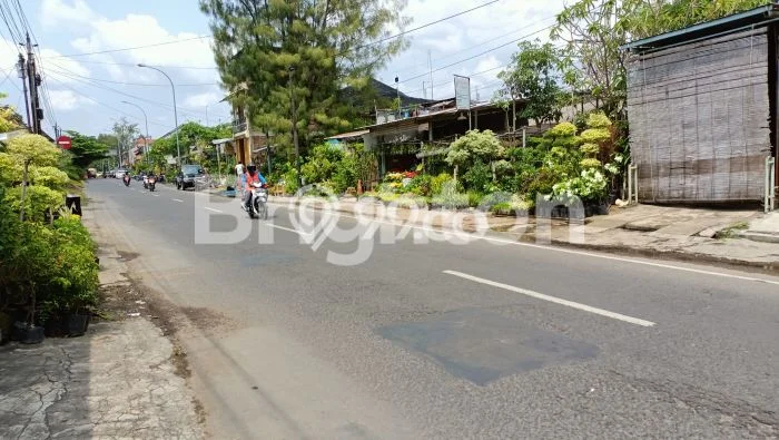Ruko Disewakan Cepat di Banjarsari Surakarta LB 385m2 Ruko Disewakan Cepat di Banjarsari Surakarta LB 385m2