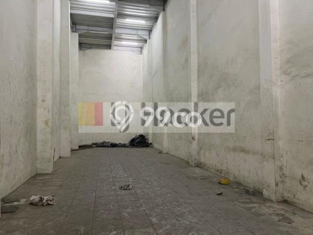 FOR SALE! Gudang di Semarang Timur Semarang, LT 772m2, LB 706m2 FOR SALE! Gudang di Semarang Timur Semarang, LT 772m2, LB 706m2