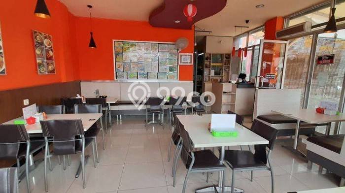 LOKASI PREMIUM! Ruko Kawasan Rawalumbu, Luas 270m², Mainroad, Kawasan Bisnis LOKASI PREMIUM! Ruko Kawasan Rawalumbu, Luas 270m², Mainroad, Kawasan Bisnis