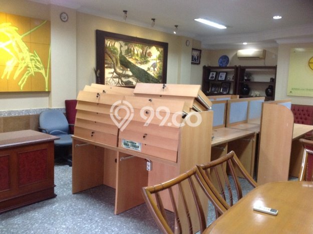 Ruko Bagus LT 114m2 LB 350m2 Dijual di Kebayoran Baru Jakarta Selatan Ruko Bagus LT 114m2 LB 350m2 Dijual di Kebayoran Baru Jakarta Selatan