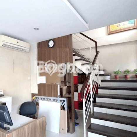 Lokasi Strategis! Dijual Komersial Bisnis di Gayungan, Surabaya Kondisi Baik Lokasi Strategis! Dijual Komersial Bisnis di Gayungan, Surabaya Kondisi Baik