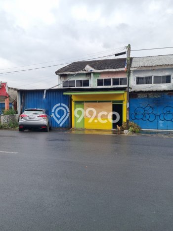 Ruko Disewakan di Ciputat, Luas 105m², Area Potensial Ruko Disewakan di Ciputat, Luas 105m², Area Potensial