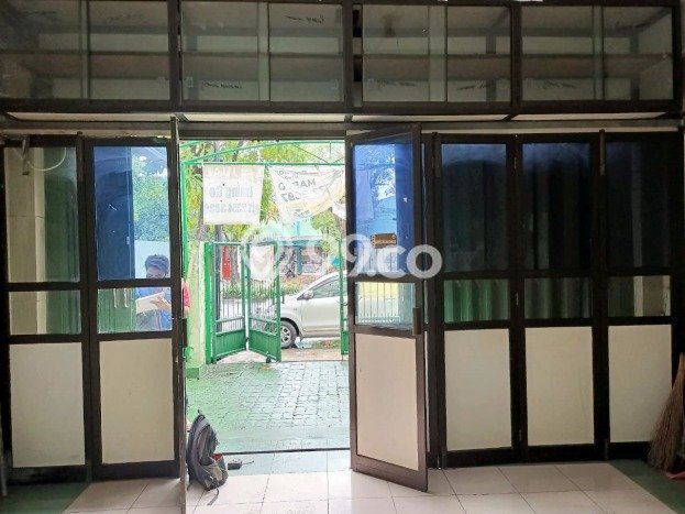 AREA KOMERSIAL! Ruko Kawasan Gubeng, Luas 200m2m², Akses Raya AREA KOMERSIAL! Ruko Kawasan Gubeng, Luas 200m2m², Akses Raya