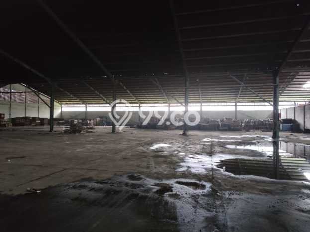 Unit Gudang Tersedia di Moch Toha Spesifikasi LB 3500m2 Unit Gudang Tersedia di Moch Toha Spesifikasi LB 3500m2