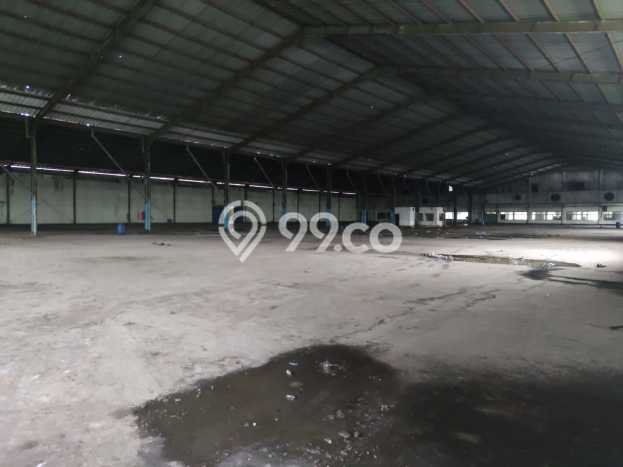Unit Gudang Tersedia di Moch Toha Spesifikasi LB 3500m2 Unit Gudang Tersedia di Moch Toha Spesifikasi LB 3500m2