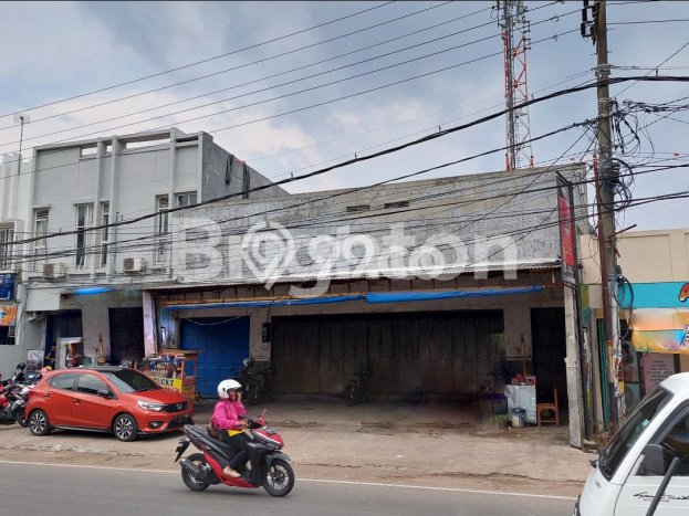 Jual Gudang Kawasan , Luas 900m2m², Area Berkembang, Jalan Utama Jual Gudang Kawasan , Luas 900m2m², Area Berkembang, Jalan Utama