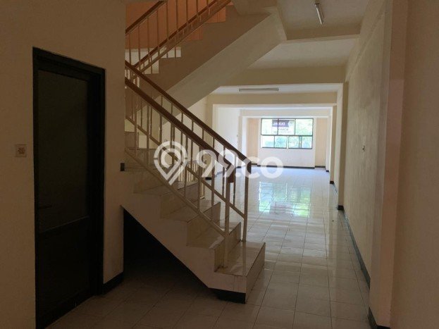 Ruko Bagus Dijual LB 1200m2 Lokasi Strategis Surabaya Area Cocok untuk Bisnis Ruko Bagus Dijual LB 1200m2 Lokasi Strategis Surabaya Area Cocok untuk Bisnis