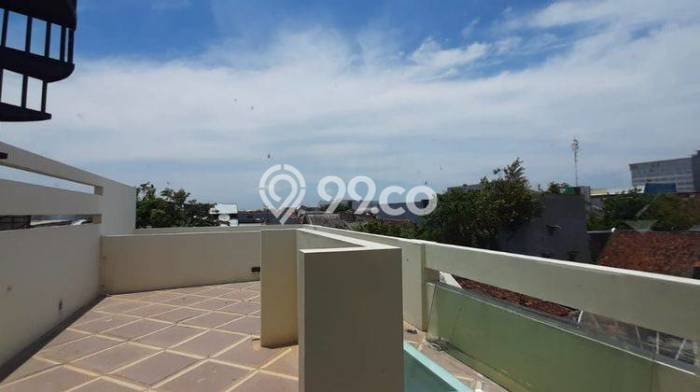 Ruko Dijual di Semarang Tengah LT 235m2, LB 600m2 Solusi Investasi Cerdas Ruko Dijual di Semarang Tengah LT 235m2, LB 600m2 Solusi Investasi Cerdas