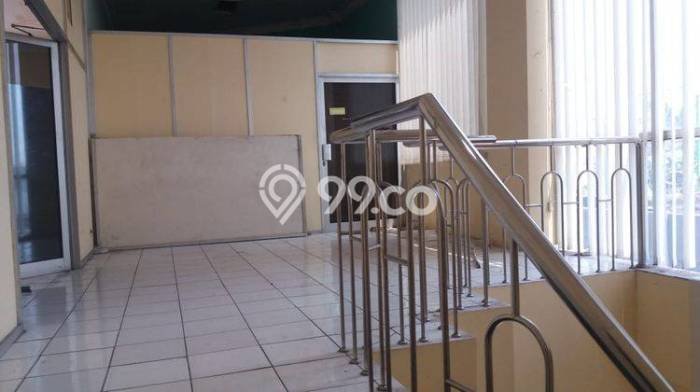 Unit Komersial disewakan di Semarang Barat Semarang dengan LT 2060m2 / LB 2250m2 Unit Komersial disewakan di Semarang Barat Semarang dengan LT 2060m2 / LB 2250m2