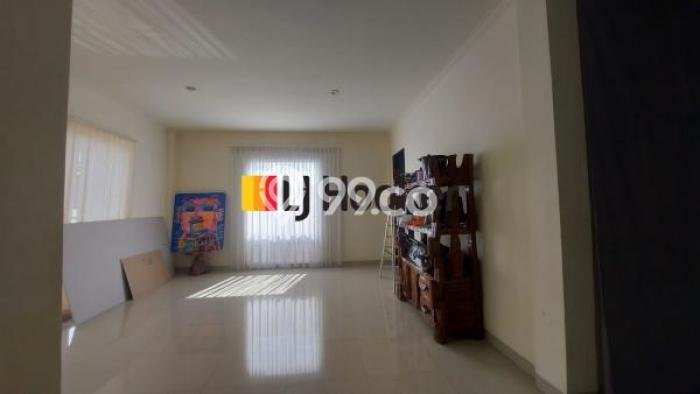 AREA TERBAIK! Kantor Kawasan Benoa, Luas 1027m², Area Bisnis AREA TERBAIK! Kantor Kawasan Benoa, Luas 1027m², Area Bisnis