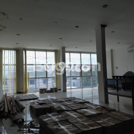 Ruko Dijual di Prime Area Semarang Luas 600m2 Ruko Dijual di Prime Area Semarang Luas 600m2
