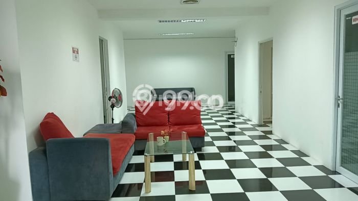 FOR SALE! Kantor di Sawangan Depok, LT 1172m2, LB 2000m2 FOR SALE! Kantor di Sawangan Depok, LT 1172m2, LB 2000m2