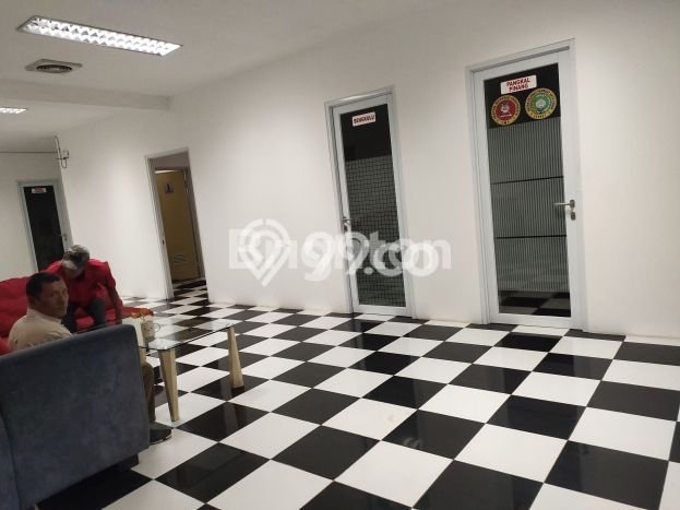 FOR SALE! Kantor di Sawangan Depok, LT 1172m2, LB 2000m2 FOR SALE! Kantor di Sawangan Depok, LT 1172m2, LB 2000m2