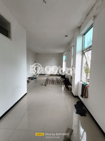 Ruko Bagus Dijual LB 192m2 Lokasi Strategis Malang Area Cocok untuk Bisnis Ruko Bagus Dijual LB 192m2 Lokasi Strategis Malang Area Cocok untuk Bisnis