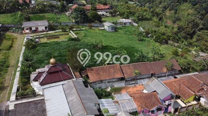 Komersial Dijual di Bandung LT 10260m2 & LB 2500m2 Lokasi Terbaik! Komersial Dijual di Bandung LT 10260m2 & LB 2500m2 Lokasi Terbaik!