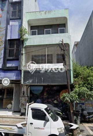 Ruko bagus disewakan di Serengan Surakarta dengan LB 300m2 harga sewa terbaik Ruko bagus disewakan di Serengan Surakarta dengan LB 300m2 harga sewa terbaik