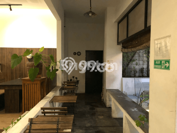 Komersial Komersial Dijual di Rungkut Surabaya LT 1100m2 & LB 900m2 Komersial Komersial Dijual di Rungkut Surabaya LT 1100m2 & LB 900m2