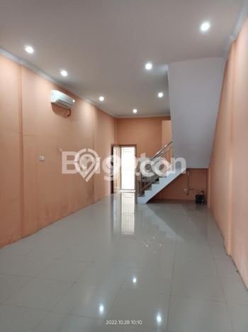 Unit Ruko Strategis di Medan Kota, Medan Potensi Cuan Besar Unit Ruko Strategis di Medan Kota, Medan Potensi Cuan Besar