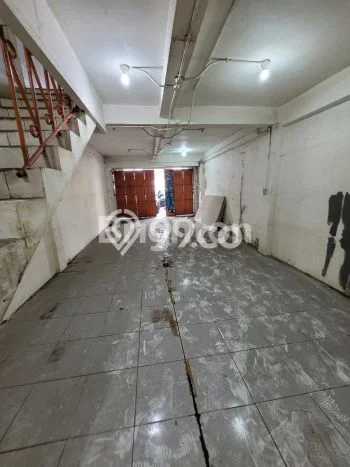 Ruko Disewakan Cepat di Beji Depok LB 173m2 Ruko Disewakan Cepat di Beji Depok LB 173m2