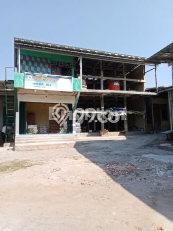 AREA TERSIBUK! Ruko di , Luas 81m2m², Pusat Komersial AREA TERSIBUK! Ruko di , Luas 81m2m², Pusat Komersial