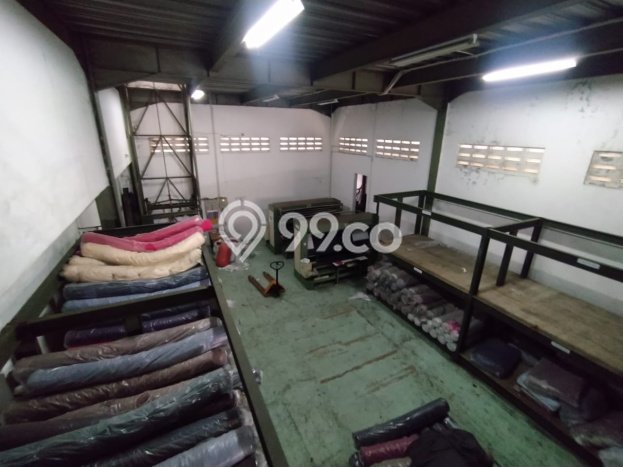 Gudang Dijual Lokasi Emas di Cimahi Selatan Luas 1200m2 Gudang Dijual Lokasi Emas di Cimahi Selatan Luas 1200m2