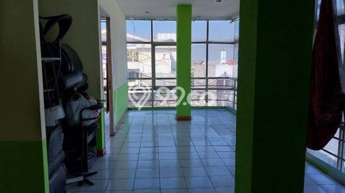 Unit Ruko Dijual di Bandung LT 69m2 & LB 200m2 Unit Ruko Dijual di Bandung LT 69m2 & LB 200m2
