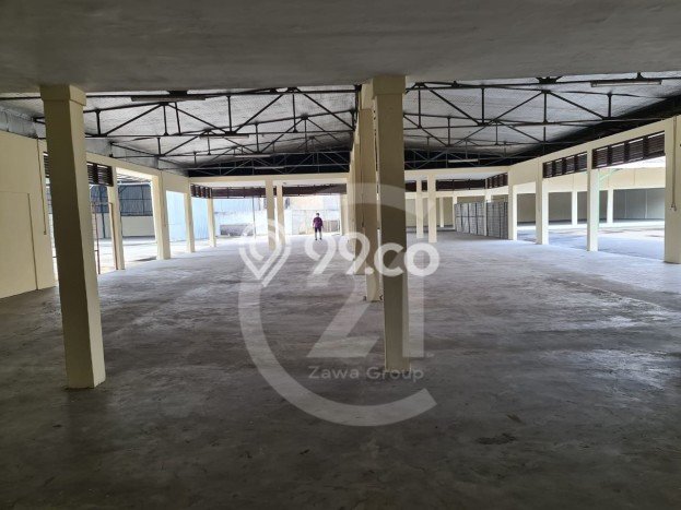 Unit Kantor Dijual di Jakarta Selatan LT 5696m2 & LB 2500m2 Unit Kantor Dijual di Jakarta Selatan LT 5696m2 & LB 2500m2