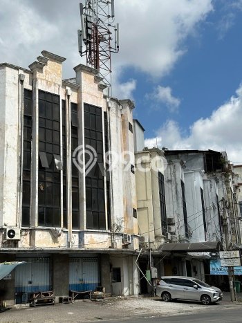 Unit Ruko Strategis di Genteng, Surabaya Potensi Bisnis Besar Unit Ruko Strategis di Genteng, Surabaya Potensi Bisnis Besar