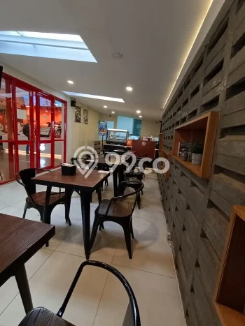 Ruko untuk Disewa di Pusat Bandung Luas Bangunan 80m2 Ruko untuk Disewa di Pusat Bandung Luas Bangunan 80m2