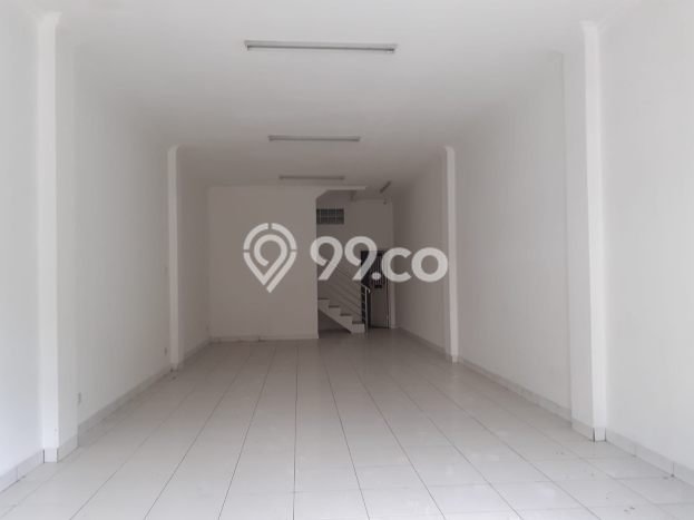 For Rent Ruko Kawasan Premium di Tegal Gundi, Luas 180m², Siap Usaha For Rent Ruko Kawasan Premium di Tegal Gundi, Luas 180m², Siap Usaha