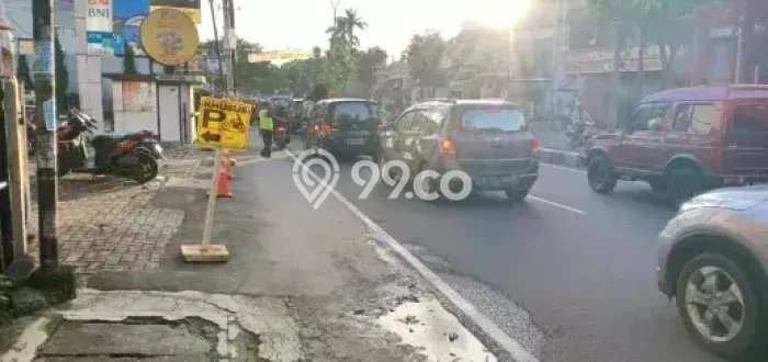 Komersial Bagus Dijual LB 1100m2 Lokasi Strategis Tangerang Area Cocok untuk Berbisnis Komersial Bagus Dijual LB 1100m2 Lokasi Strategis Tangerang Area Cocok untuk Berbisnis