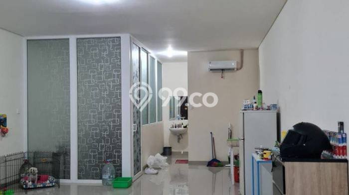 Ruko Strategis Kawasan Buah Batu, Luas 300m², Mainroad, Area Bisnis Aktif Ruko Strategis Kawasan Buah Batu, Luas 300m², Mainroad, Area Bisnis Aktif