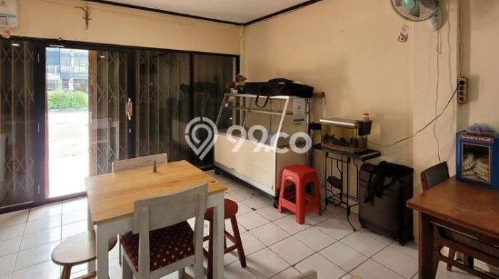 Disewakan Ruko di Kelapa Gading Jakarta Utara LT 80m2, LB 160m2 Disewakan Ruko di Kelapa Gading Jakarta Utara LT 80m2, LB 160m2