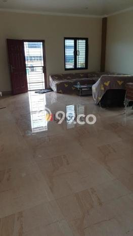Area Ramai! Ruko Dijual di Kebon Jeruk untuk Bisnis Luas Bangunan 630m2 Area Ramai! Ruko Dijual di Kebon Jeruk untuk Bisnis Luas Bangunan 630m2