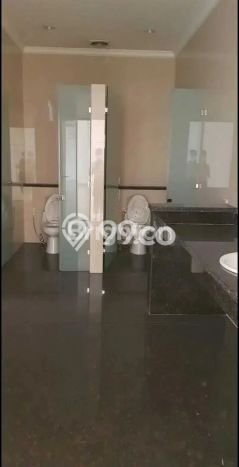 Komersial Dijual Lokasi Emas di Wonocolo Luas 1500m2 Komersial Dijual Lokasi Emas di Wonocolo Luas 1500m2
