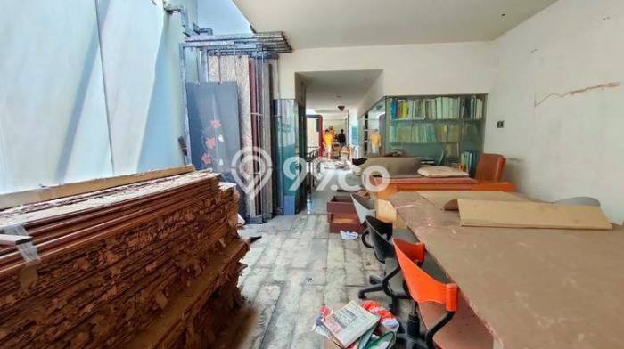 Untuk Dijual! Ruko di sudirman Bandung LT 480m2 / LB 328m2 Kawasan Strategis Untuk Dijual! Ruko di sudirman Bandung LT 480m2 / LB 328m2 Kawasan Strategis