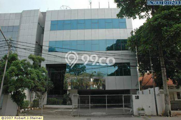 Kantor Bagus LT 866m2 LB 2560m2 Dijual di Menteng Jakarta Pusat Kantor Bagus LT 866m2 LB 2560m2 Dijual di Menteng Jakarta Pusat