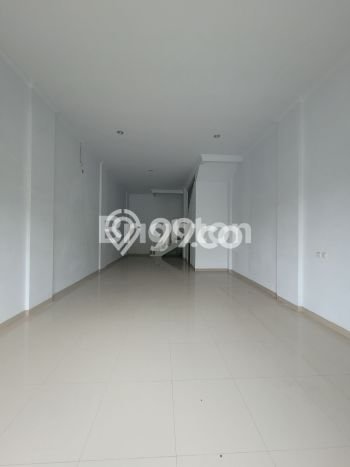POTENSI BESAR! Ruko di , Luas 300m2m², Area Komersial POTENSI BESAR! Ruko di , Luas 300m2m², Area Komersial